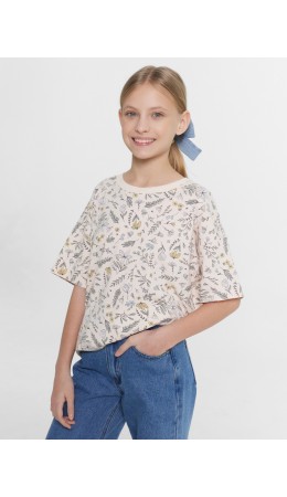 Футболка цветы на нежно -розовом