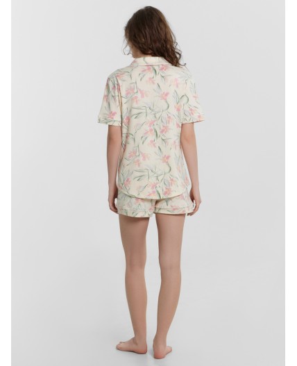 Комплект лилии на сливочном