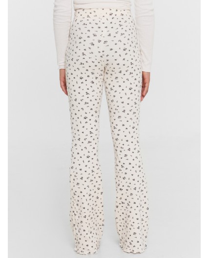 Легинсы цветочки на молочном