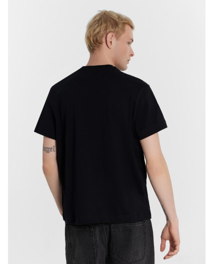 Футболка черный