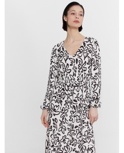 Платье черные цветы на белом