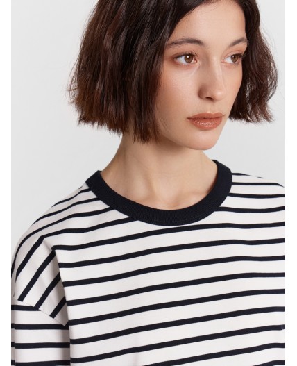 Джемпер черно -белая полоска1