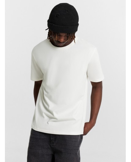 Футболка светло -молочный