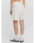 Шорты молочный