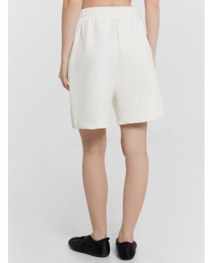 Шорты св.молочный1