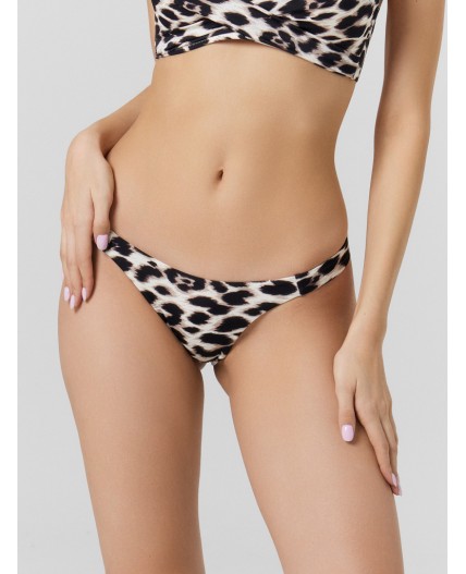 Трусы леопард на молочном