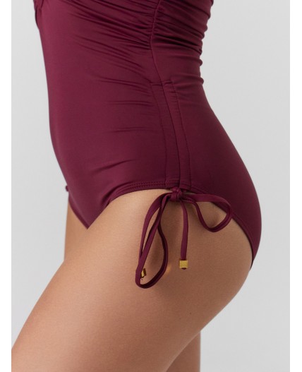 Купальник винный