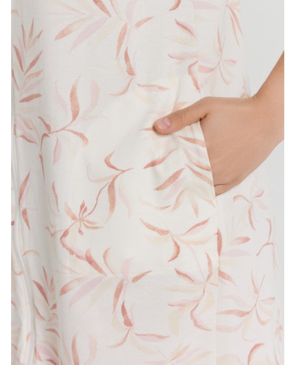 Халат цветы на св.молочном