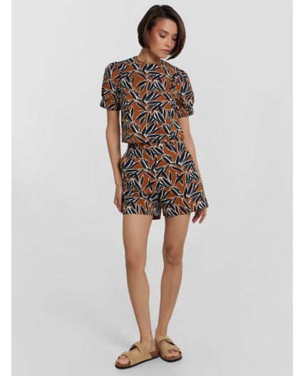 Шорты листья на карамели