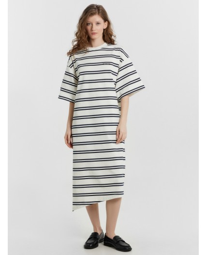 Платье т.синяя полоска на молочном