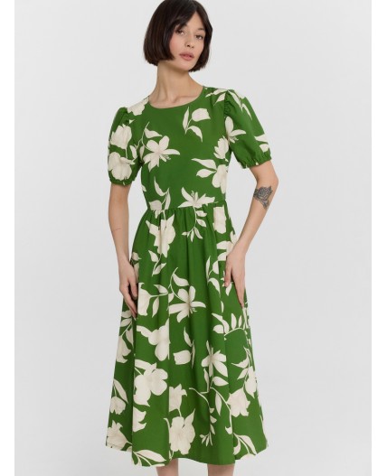 Платье цветы на зеленом