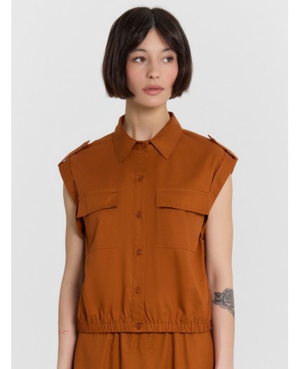 Блузка карамель