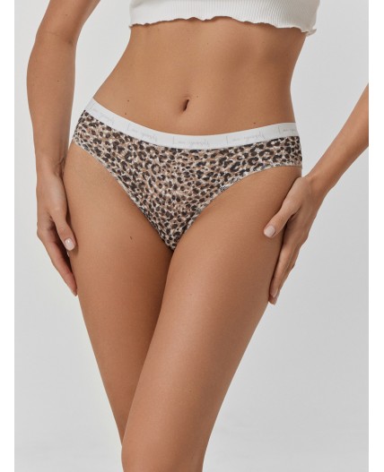 Трусы мелкий рисунок на жемчужном