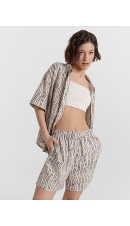 Шорты полоски на молочном