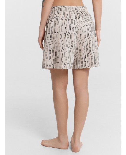 Шорты полоски на молочном