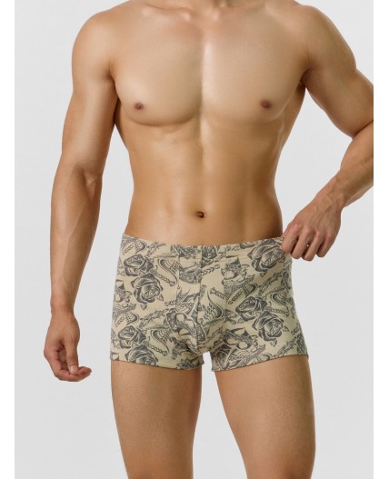 Трусы тату на бежевом