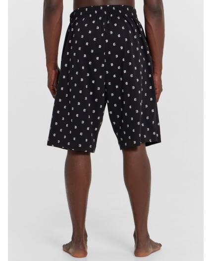 Шорты логотип на черном