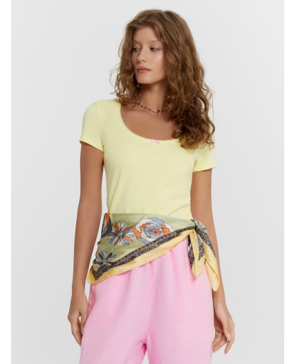 Джемпер лимонный