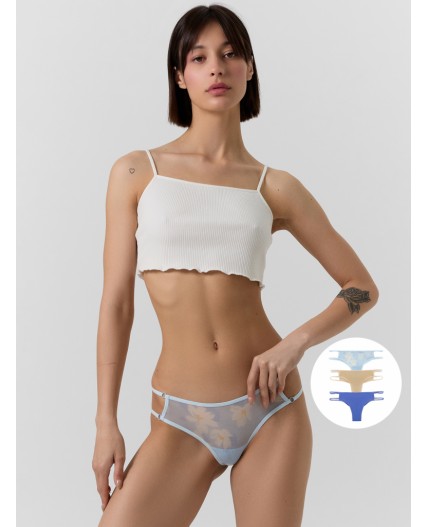 Трусы крупные цветы на голубом