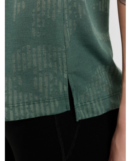 Топ абстракция на зеленом