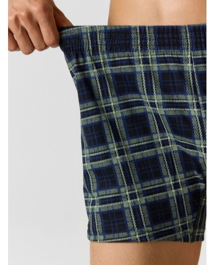 Трусы клетка на черном +св.зеленый