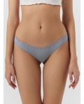 Трусы ромбики на сером