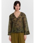 Блузка акварельные цветы на пихте