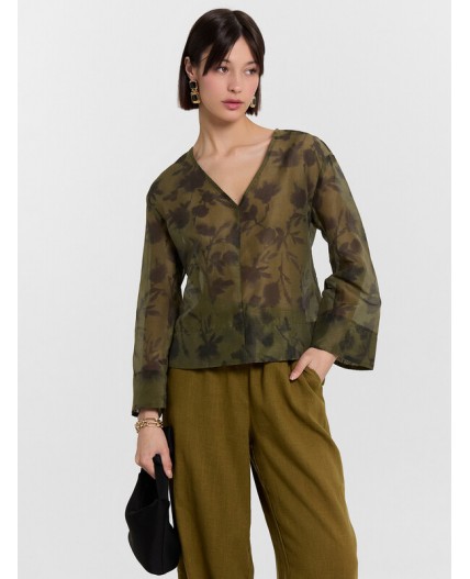 Блузка акварельные цветы на пихте