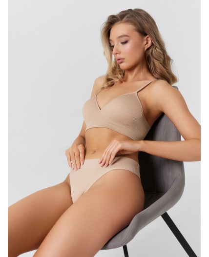 Трусы бежевый 1