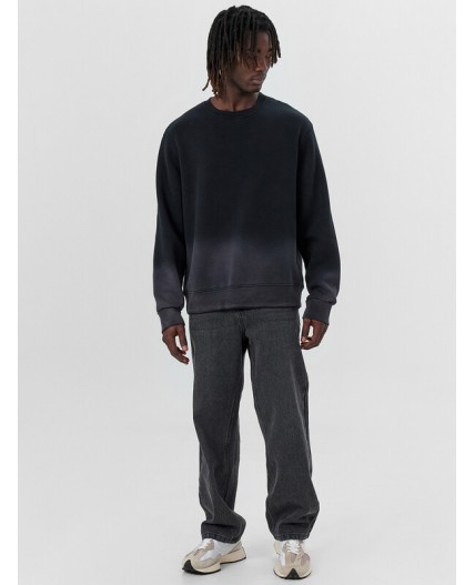 Джемпер черный градиент