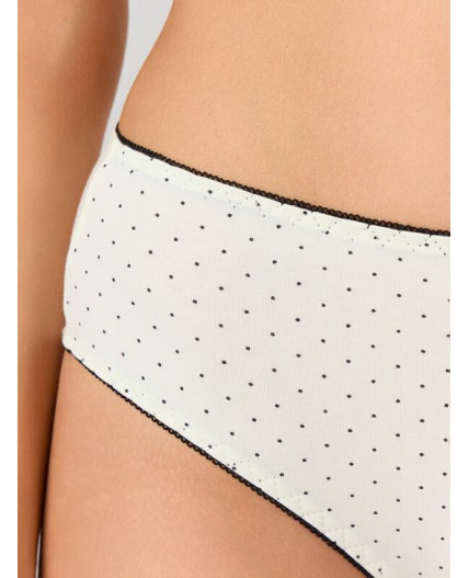 Трусы горошек на молочном