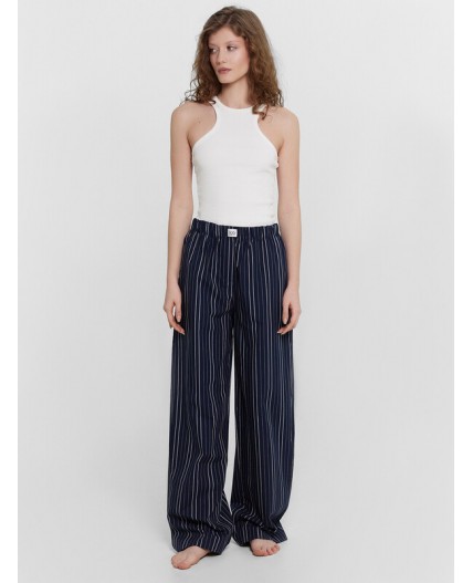 Брюки белая полоска на море
