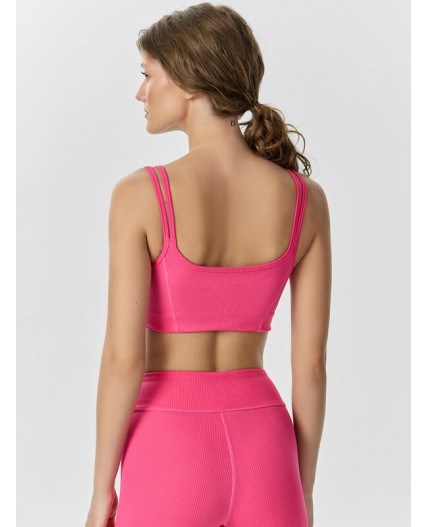 Топ маджента