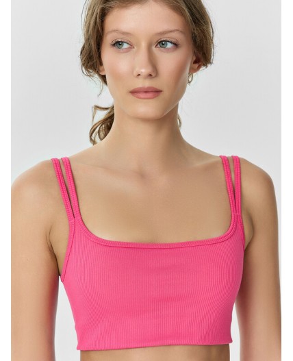 Топ маджента