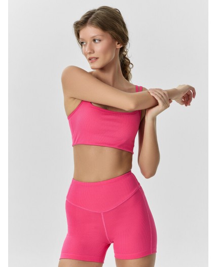 Топ маджента