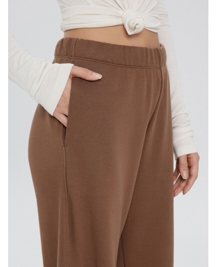 Брюки коричневый