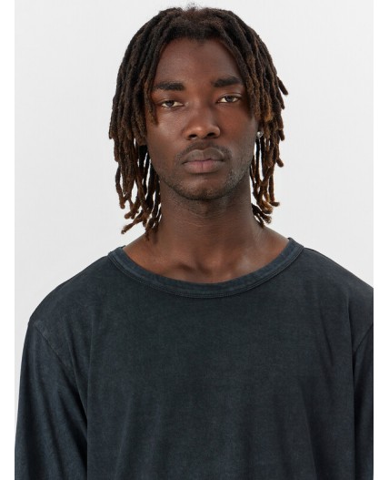 Футболка ACID WASH на черном