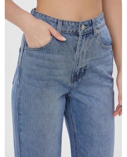 Джинсы голубой