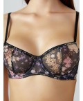 Бюстгальтер розово -бежевые цветы на черном