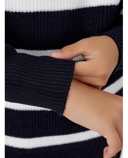 Джемпер белые полоски на темно -синем