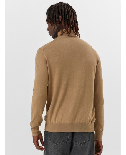 Свитер кофейный