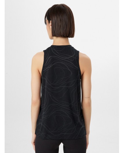 Топ линии на черном