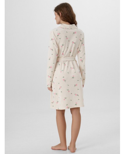 Халат цветы на кремовом