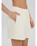 Шорты молочный
