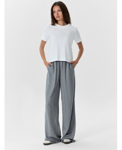 Брюки полоска на сером