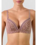 Бюстгальтер цветочки на кофейно -розовом
