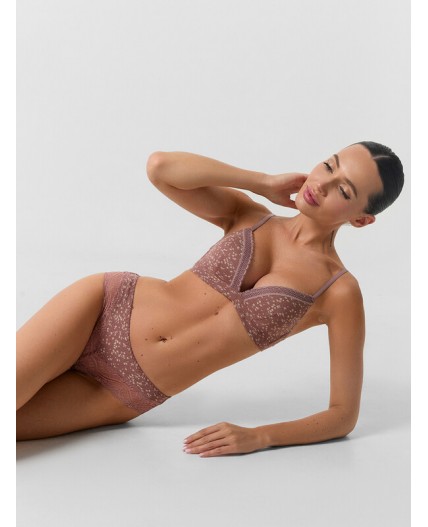 Бюстгальтер цветочки на кофейно -розовом