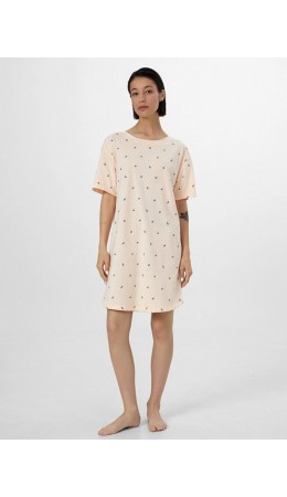 Сорочка цветочки на персиковом креме