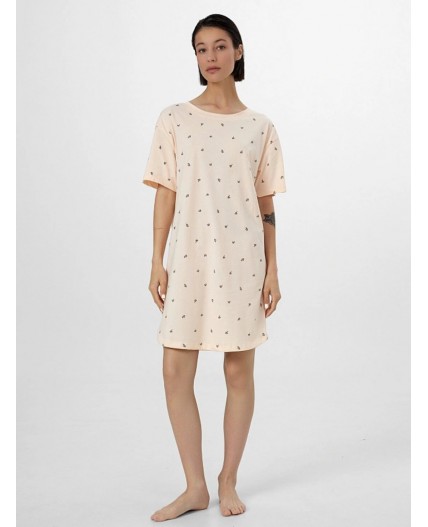 Сорочка цветочки на персиковом креме