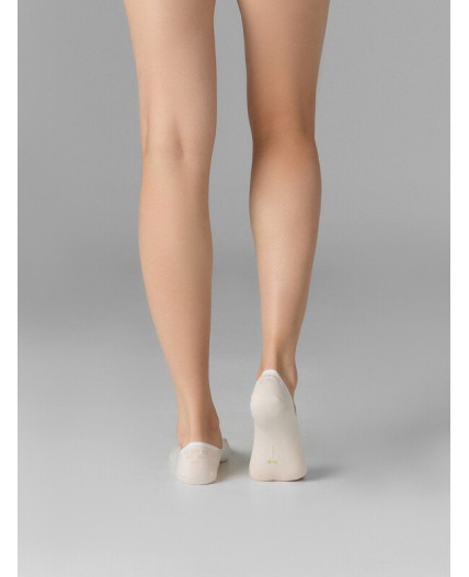 Подследники нюдовый